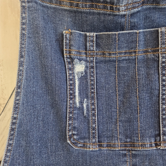 Judy Blue Classic Blue Denim Overall Shorts - Picture 4 of 11